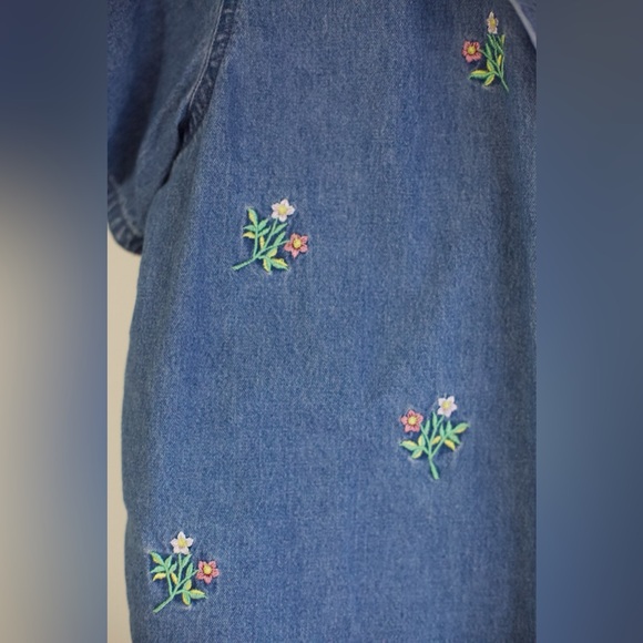Lemon Grass Petite Embroidered Denim Floral Button-Up Top | Vintage Cottagecore - Picture 8 of 8